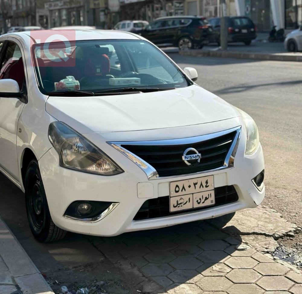 نیسان سەنی